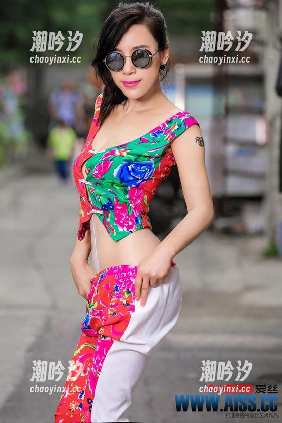 AISS爱丝(钻石版) - 更新图包！还有没有比陈雅漫的袜质感更舒服的事情呢？