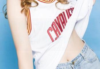 GIRLT果团网 – 制服私房风格，各种天马行空的想法，何梦兮Stacy带你飞！