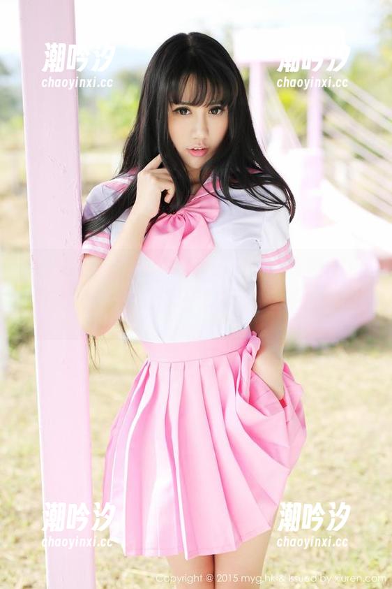 MyGirl美媛馆 - 全套原图里的艾然Airan，美腿不仅长，还迷人，让人目不转睛。