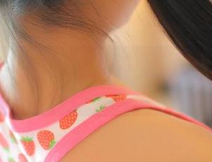 无法抗拒，ROSI丝袜合集下载后成了我的新宠。