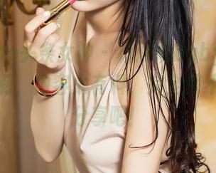 TouTiao头条女神 – 杨漫妮baby带来的高清萝莉，内容太有料，完全停不下来，分享吧！