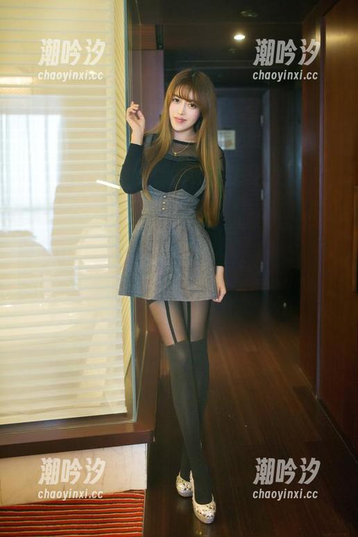 TuiGirl推女郎 - 小九九的肉丝：在无圣光的光晕下竟别有一番滋味