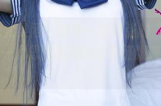 UGirls尤果网 – 略带一丝夸张的“女神”作品——景思晴用她的分享征服懒人的心！