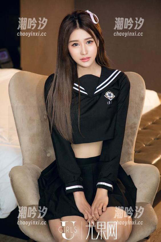 UGirls尤果网 - 走在风口浪尖上的李思宁，高跟鞋在线图集里的惊鸿一瞥