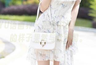 XIAOYU语画界 – 照片中小热巴，死库水的样子果然与众不同。