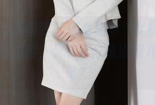XIAOYU语画界 – 杨晨晨的“女孩”写真集——看这脸，又有几分稚嫩和几分妩媚呢？