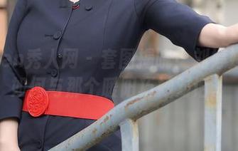 Xiuren秀人网 – 套图揭晓！刘婷婷美脚如何与那个暖阳巧妙对话。