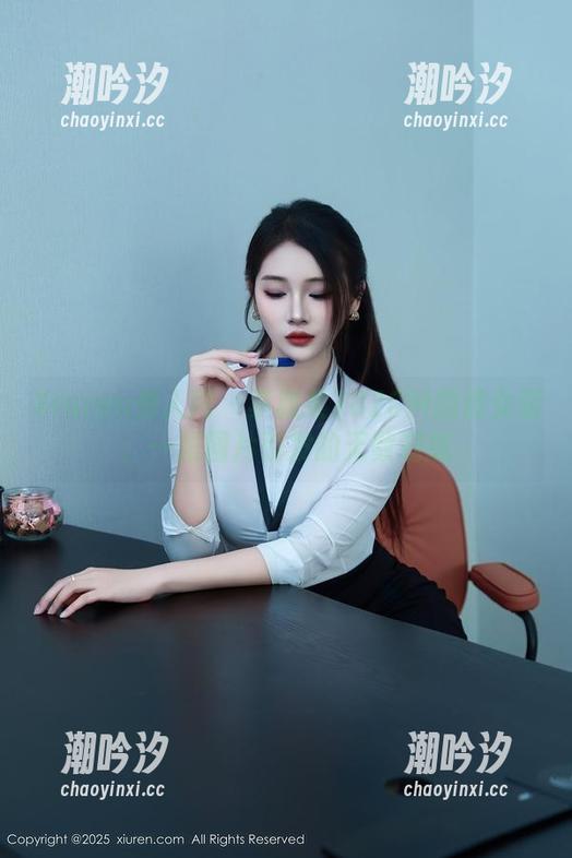 Xiuren秀人网 - 李雅柔182CM的修女装：一张图片引发的无数遐想