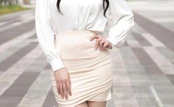 Xiuren秀人网 – 水水姐双人写真全集：需要两个人吗？不一定哦