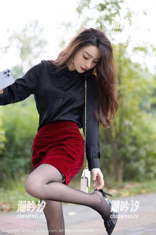 Xiuren秀人网 - 这组王俪丁的透明美图合集，有种‘你看得见我，我也看得见你’的感觉！