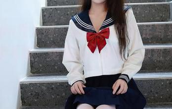 Xiuren秀人网 – 雨夕cy的美足写真，不收你半毛钱，免费的！叫我“脚趾大亨”！
