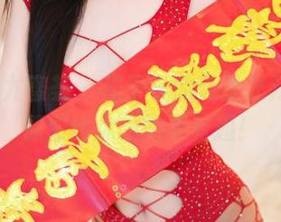 YouMi尤蜜荟 – 周于希的无圣光万圣节，原图比你想的更有趣！