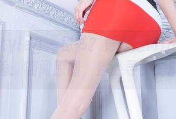 beautyleg – 秘书？更像是Miga的私人秀：翻阅原图，别处寻觅刺激？