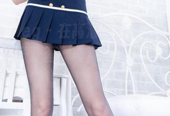 beautyleg – 在高清原图里，Xin的礼服宛如仙子作画，简直给我带来了‘精彩时刻’的错觉。