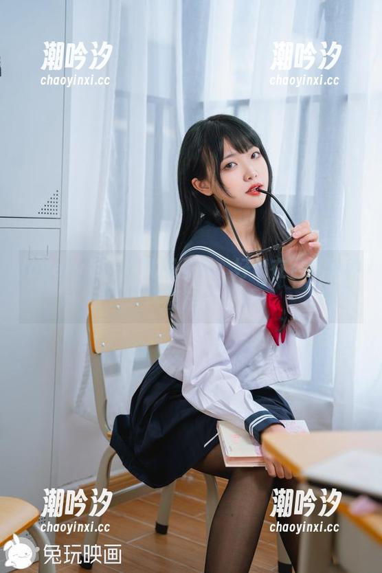lovely呆玄 lovely呆玄的礼服图集:好像在召唤某种魔法?