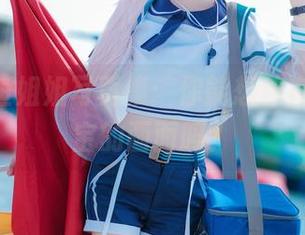 yui金鱼姐姐写真集：你能想象在水里寻宝的画面吗？