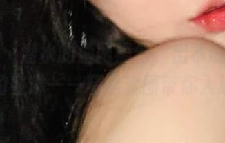 微密圈 – 潜水的渔网黑丝，出水的不爱笑的赛琳——精选套图带你入迷