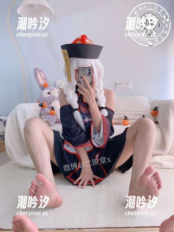 二阶堂宅绘子 二阶堂宅绘子这套制服绝了,看原图和图册后直接点赞