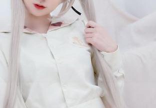 兔玩映画的美图，俏皮女孩，满满的青春气息。
