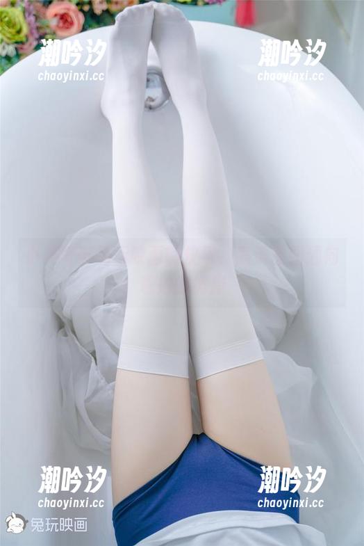 小美好与兔玩映画的快乐，高清原图通向奇妙的彼岸