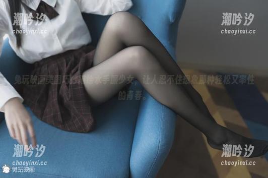 兔玩映画 兔玩映画美图巧妙描绘水手服少女,让人忍不住想象那种轻松又率性的青春。