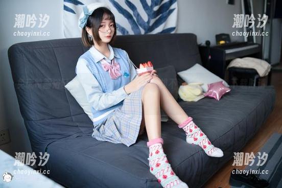 兔玩映画浴缸里的小细腿，一个眼熟却不油腻的调调，下载时请小心！