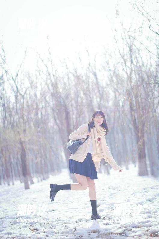 护士服的另一种可能性：周叽是可爱兔兔与粉蓝的亲密写真合集