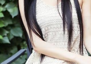 头条女神 – 看李由美高跟鞋图集，脚踝是新学科！有无神功？