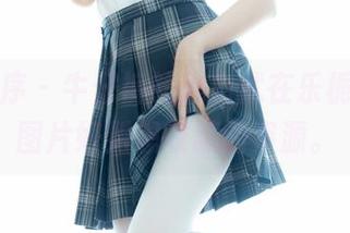 少女秩序 – 牛仔裤的魅力就在乐栀身上，图片好到想收藏的资源。