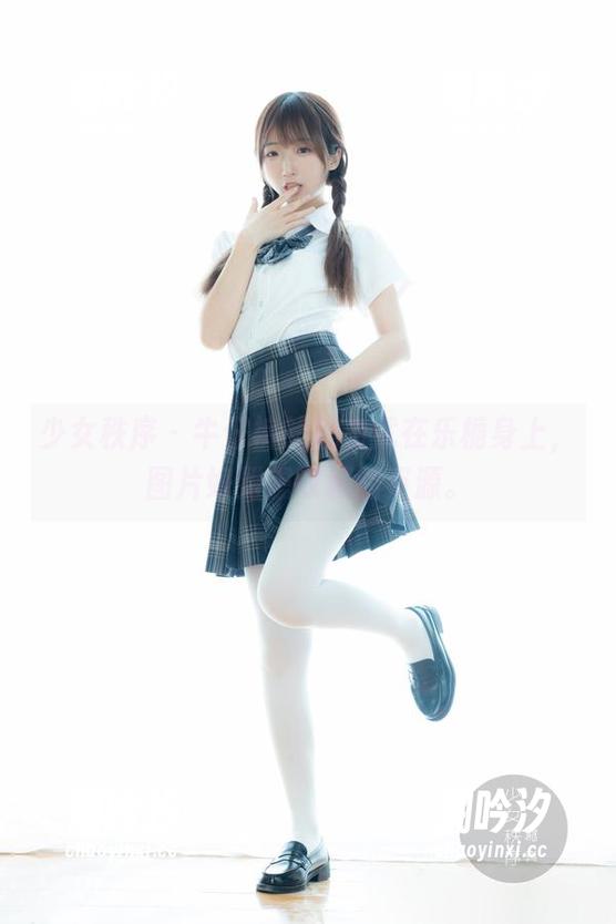 少女秩序 - 牛仔裤的魅力就在乐栀身上，图片好到想收藏的资源。