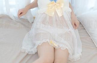 少女秩序 – 在纯白的氛围下，小葵的美图资源再出奇招
