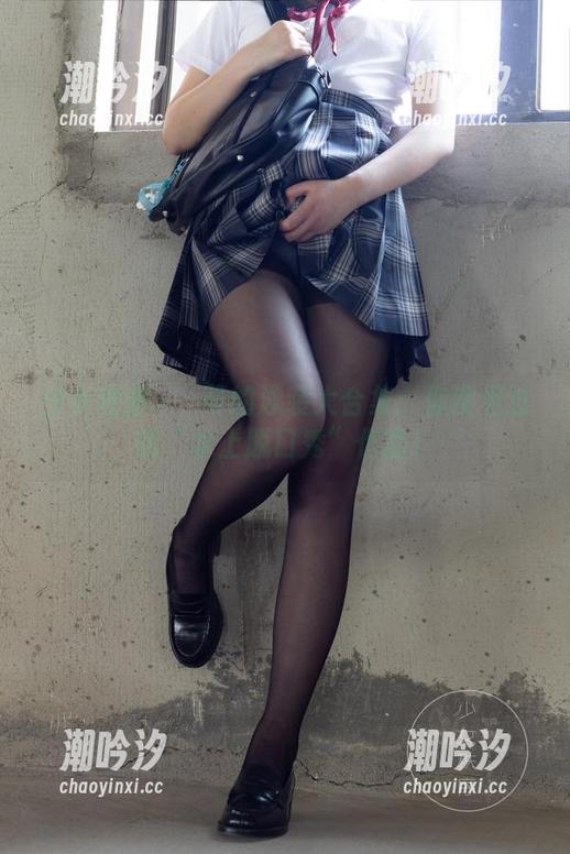 少女秩序 - 晞可的泳装大合集：你没见过的“水上脱口秀”作品！
