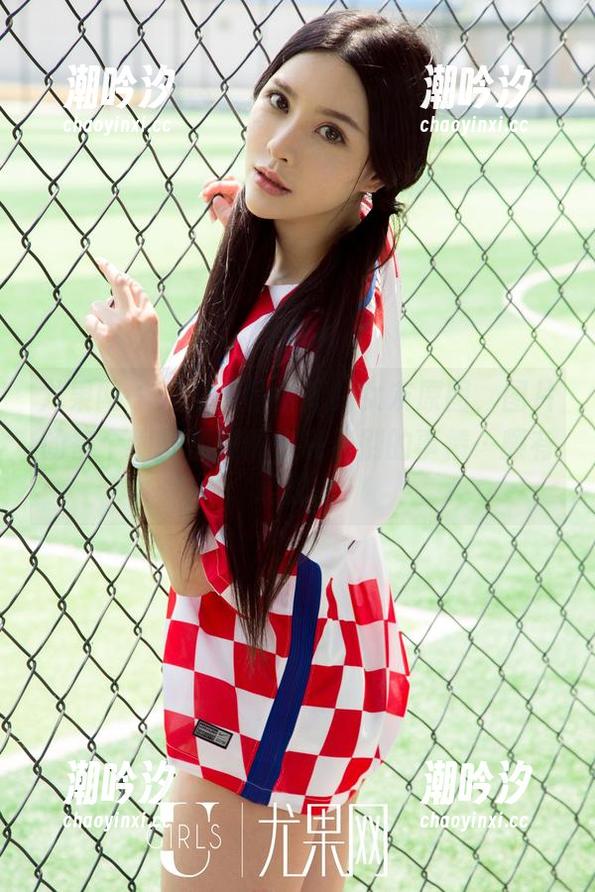 尤果网-信悦儿 尤果网 - 这里是信悦儿的女友原图,图片的每个细节都好像在说着别的事情…颇有意思。