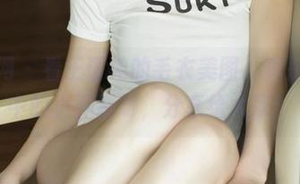尤果网 – 看王语纯的毛衣美图，真是我心中的小熊猫呀，分享给大家！