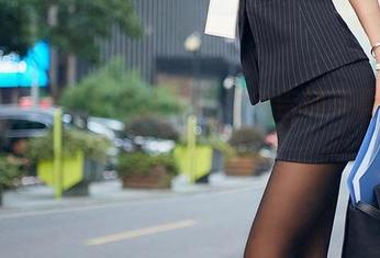 尤蜜荟 – 细品田冰冰的爱の告解写真合集，是在撩我吗？