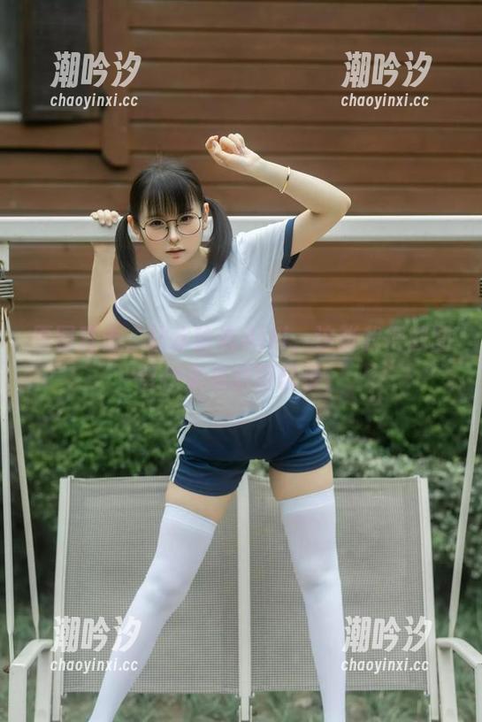 原图直击，幼水铃衣Airi，这张我得截图留作未来的回忆录！