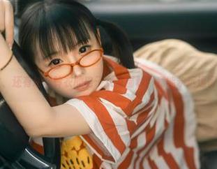乳液、亮片、还有幼水铃衣的电子女友福利？我能永远逗留在这里吗？