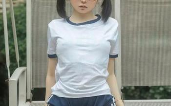 最新图片直击：幼水铃衣穿上死库水，似乎不太一样。