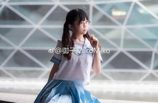 图片里的御子Yumiko皮衣，资源好像比我还会穿呢…