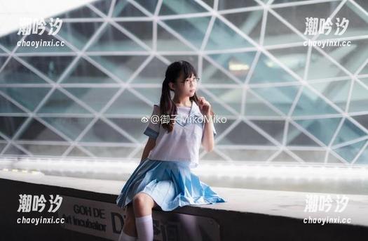 图片里的御子Yumiko皮衣，资源好像比我还会穿呢…