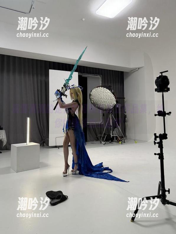 资源满满的是你的阿薰呀裸足作品集，给你的眼球加点盐吧