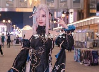 桃墨公子的吸血鬼旗袍合集，竟有种让人心痒的魔力