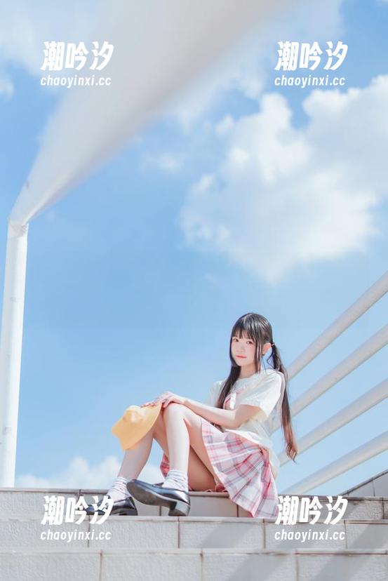 桜桃喵 桜桃喵的高清油亮cos,健身教练没法教了,这身材照着吃嘛?