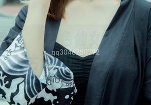 梦丝女神 – 玥玥蓝色仙女的写真，在线幽游古风中的一丝灵动