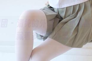 森萝财团 – 清纯的外表下，小樱的私拍里藏着多少小心思？