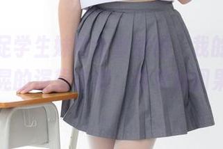 白丝美足学生妹的全套原图，我的眼差点被亮晃晃的逻辑击倒，森萝财团果然无敌。