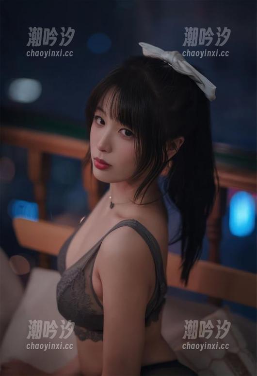 收藏时间！海克斯科技小蛋糕最新合集，苗疆少女紧张出镜背后的故事。