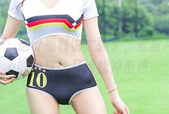 爱蜜社 – 这份福利也太强了，蓝夏Akasha的豹纹作品给我冲击感。