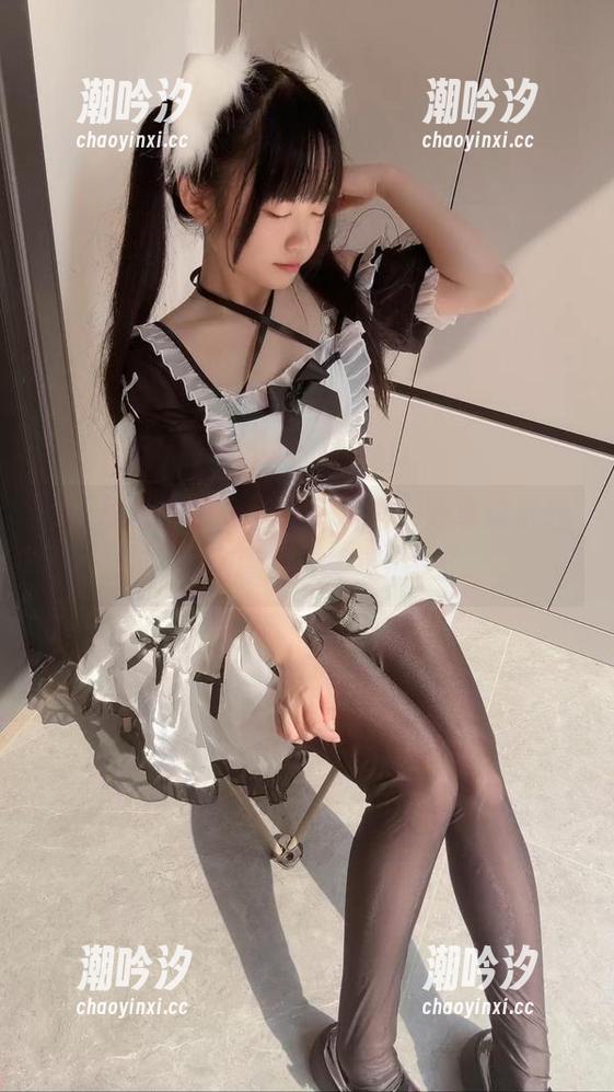 神沢永莉独家高清女友系列，分享这份轻松气息，谁能抗拒！