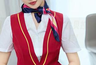 秀人网 – 最新礼服来了，余贝拉bella和她的裙子赛跑一样！